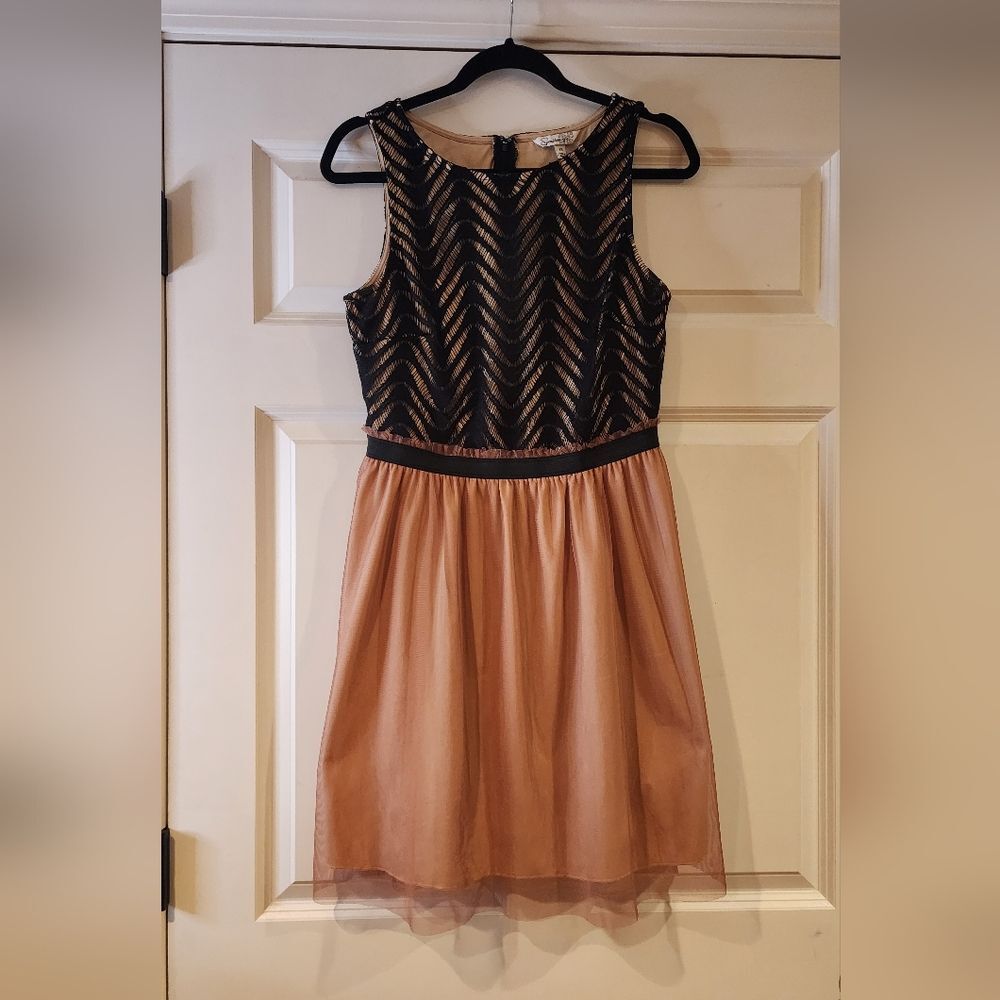 Speechless black and blush pink sleeveless mesh layered mini dress size 13